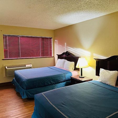 Warrick Plaza Inn Plainview Kültér fotó